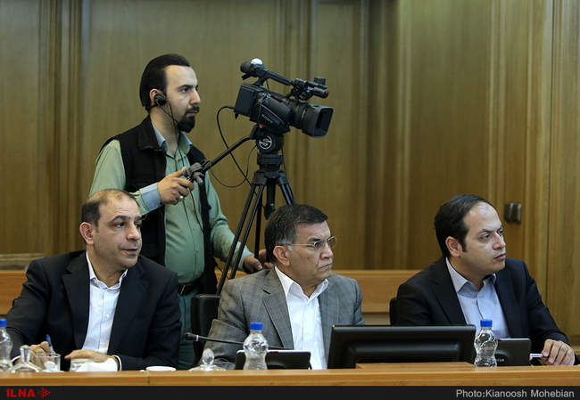 جلسه ارایه برنامه کاندیداهای شهرداری