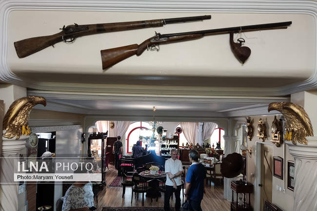 کافه‌ موزه گرامافون در تبریز