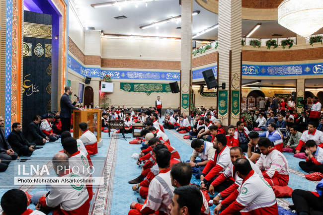 مراسم ختم مادر رئیس جمعیت هلال احمر 