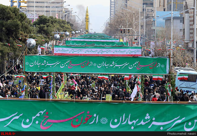 راهپیمایی یوم الله 22 بهمن/6