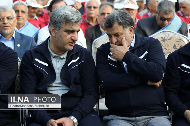 همایش پیاده‌روی بازنشستگان سازمان تامین اجتماعی