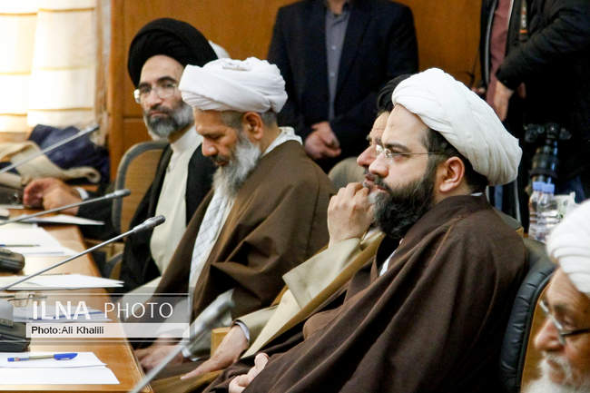 دومین جلسه مشترک هیئت رئیسه و کمیسیون‌های مجلس خبرگان رهبری دوره شش