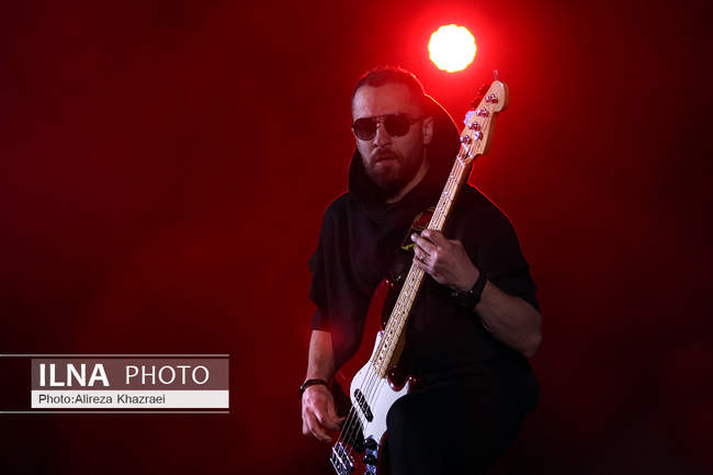 کنسرت بهنام بانی در سی و پنجمین جشنواره بین المللی موسیقی فجر