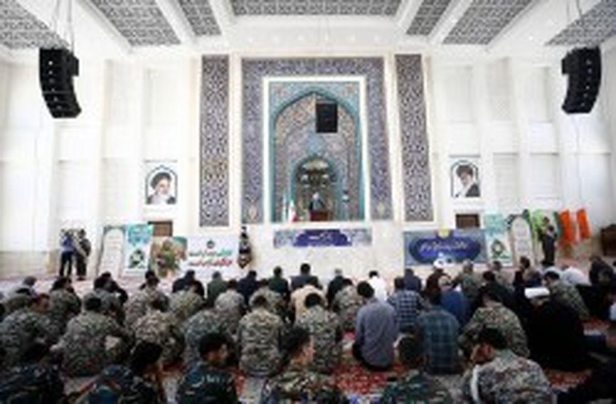 ارتش و سپاه در امنیت کشور نقشی بی‌بدیل دارند