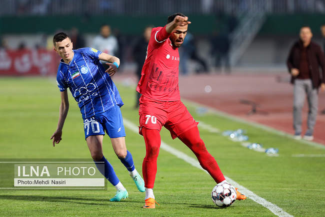 دیدار تیمهای استقلال تهران و پرسپولیس تهران