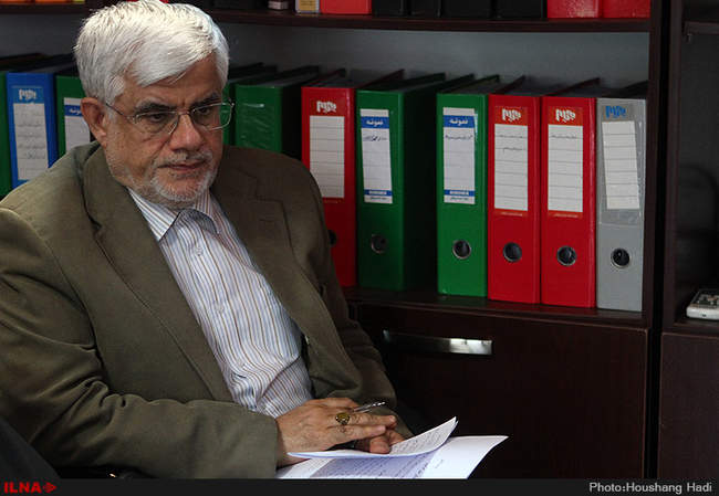 نشست احزاب و تشکلهای کارگری با محمد رضا عارف