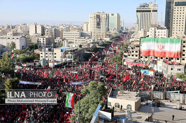 تشییع پیکر مطهر رهبر شهید انقلاب در مشهد / 1