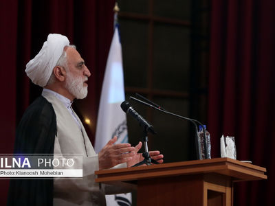 وکیل در مقام دفاع باید مستقل باشد/ استقلال وکیل به این معنا نیست که هیچ نظارت و آموزشی در کار او نیست