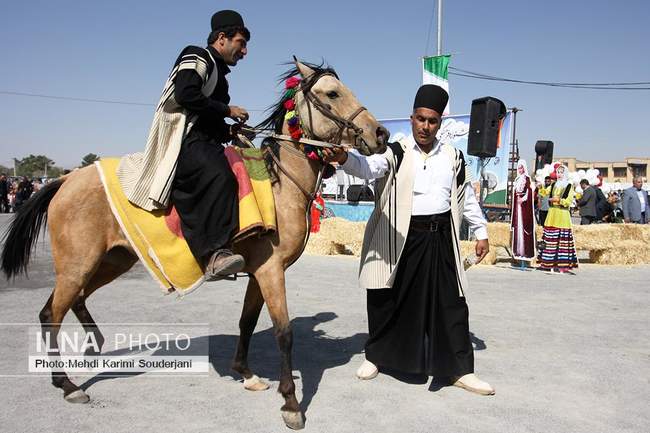 جشنواره فرهنگی ورزشی و آیینی ملی و روستایی عشایری کشور در اصفهان