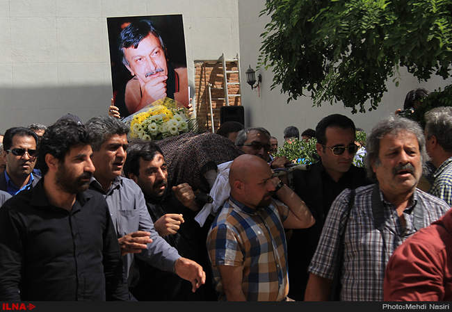 مراسم تشییع پیکر جمشید ارجمند