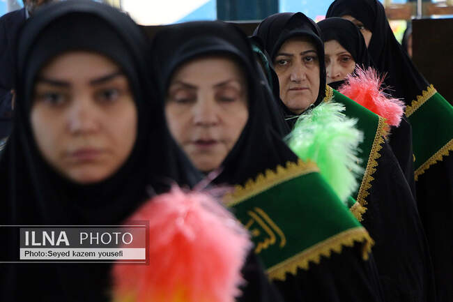 بدرقه مسافران نوروزی در راه آهن تبریز