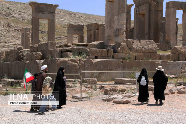 بزرگداشت سالروز سفر تاریخی رهبر معظم انقلاب به استان فارس