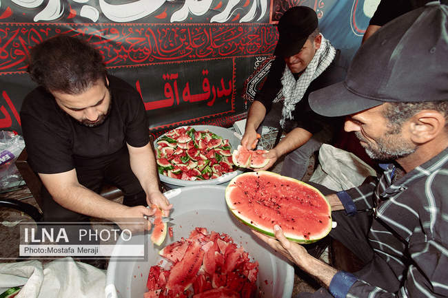 خدمت رسانی هلدینگ صنایع و معادن غدیر به عزاداران رهبر شهید در قم