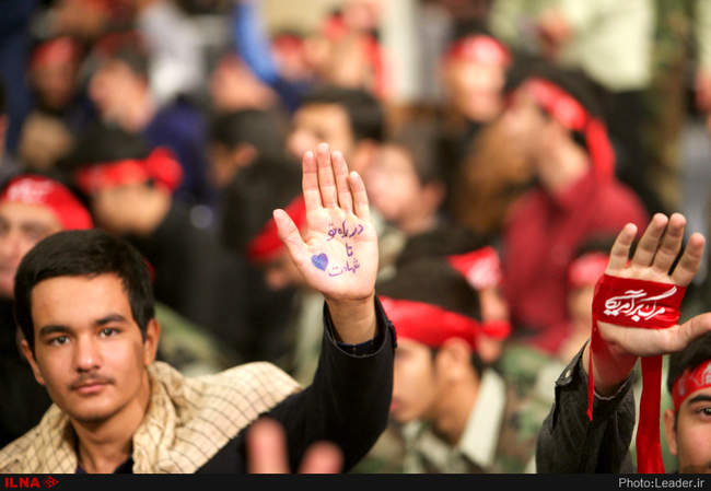 دیدار هزاران نفر از دانش‌آموزان و دانشجویان با رهبر معظم انقلاب