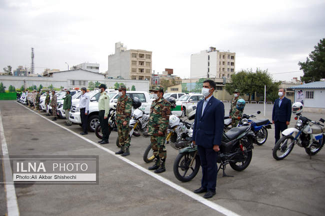 صبحگاه مشترک نیروهای نظامی و انتظامی در مشهد