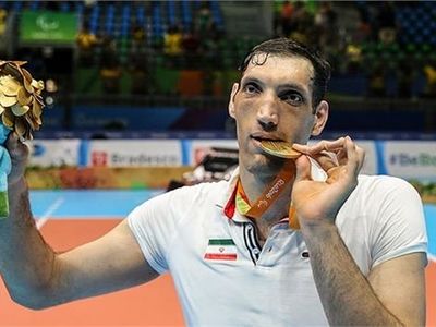مرتضی مهرزاد در صدر برترین‌های والیبال نشسته توکیو ۲۰۲۰