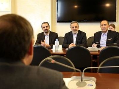 آمادگی آموزش‌ و پرورش برای جایگزینی زبان «روسی» به عنوان زبان دوم در برخی مدارس