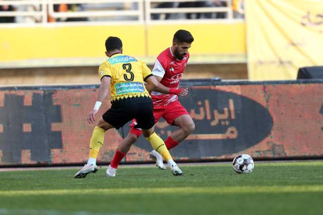 گزارش تصویری: برد بزرگ سپاهان مقابل پرسپولیس 10 نفره