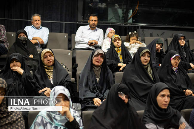 شبی به‌یاد و خاطره‌ رهبر شهید در قزوین