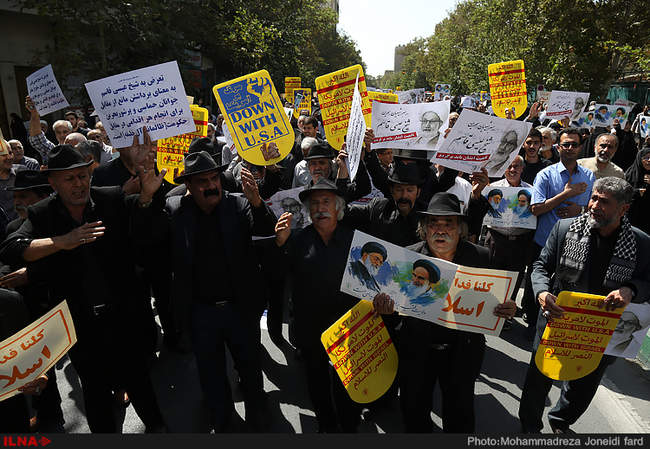 راهپیمایی نمازگزاران در سالگرد شهدای فاجعه منا - تهران 