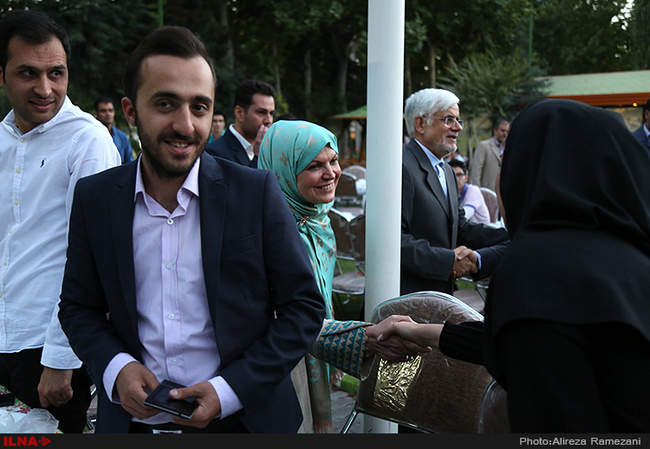 مراسم ضیافت افطار محمدرضا عارف