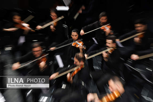 کنسرت «مرا عاشق‌تر کن» 