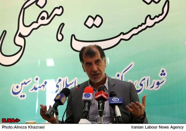 نشست خبری دبیر کل جامعه‌اسلامی مهندسین 