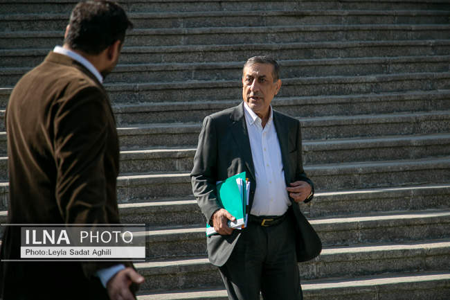 حاشیه جلسه هیات دولت - ۷ آبان