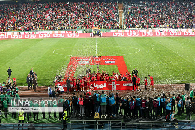 جشن قهرمانی پرسپولیس در سوپرجام فوتبال ایران