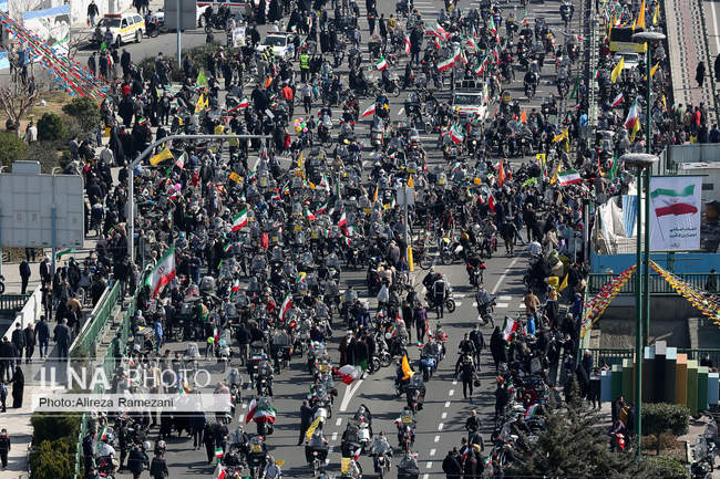 راهپیمایی نمادین سالگرد پیروزی انقلاب اسلامی در تهران / 1