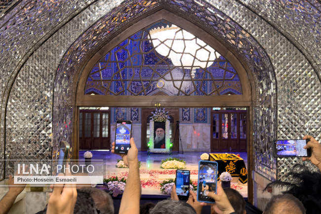 رواق دارالذکر؛ محل تدفین رهبر شهید انقلاب
