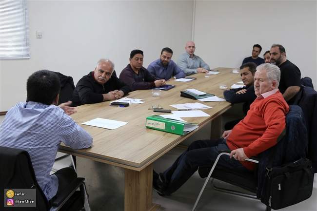 حضور علیرضا دبیر برای نخستین بار در کمیسیون داوران(گزارش تصویری)
