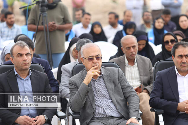روز ملی درختکاری به میزبانی پالایشگاه نفت بندرعباس - ایلنا - 10