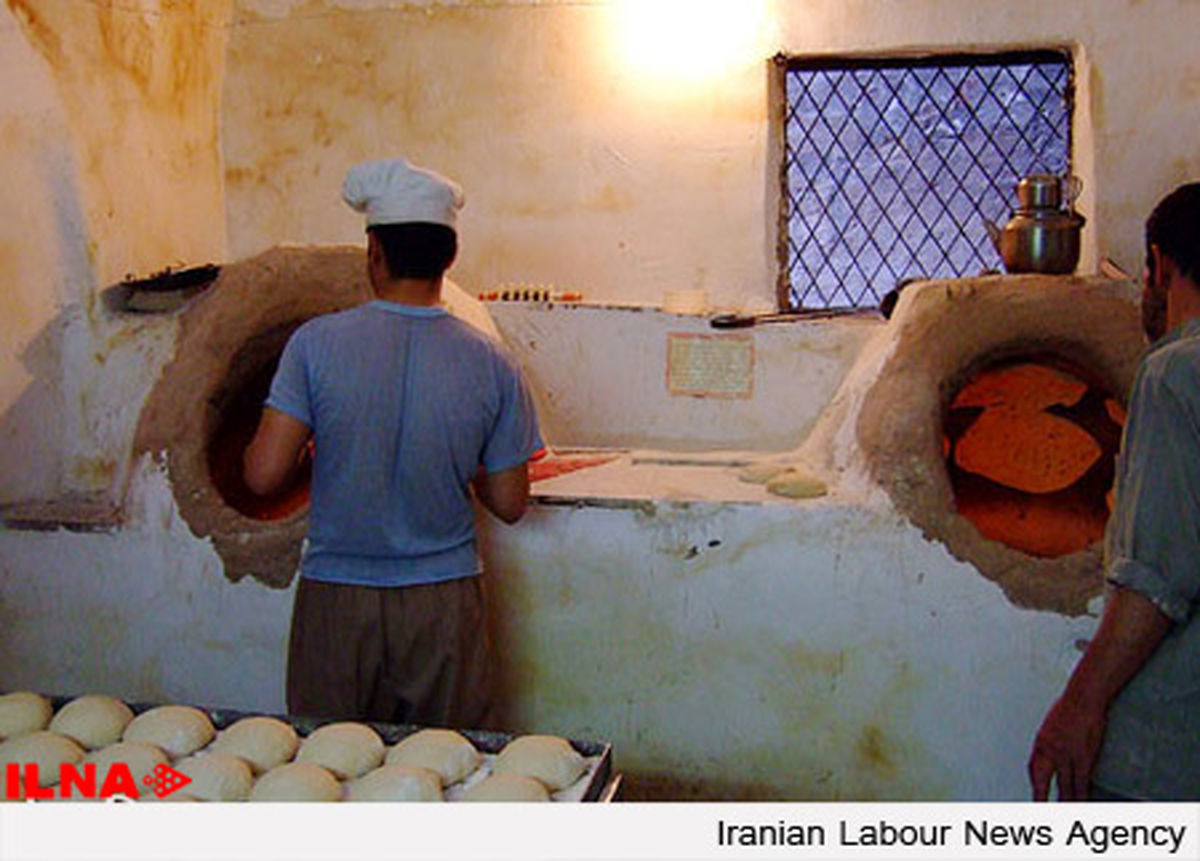 دستمزد کارگران خباز در مشهد، کردستان و اصفهان چگونه محاسبه می‌شود؟ / ده ساعت کارِ روزانه پای تنور برای حقوقی کمتر از پایه مزد