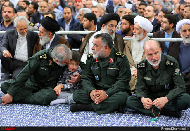 دیدار مسئولان نظام و سفرای کشورهای اسلامی با رهبر انقلاب