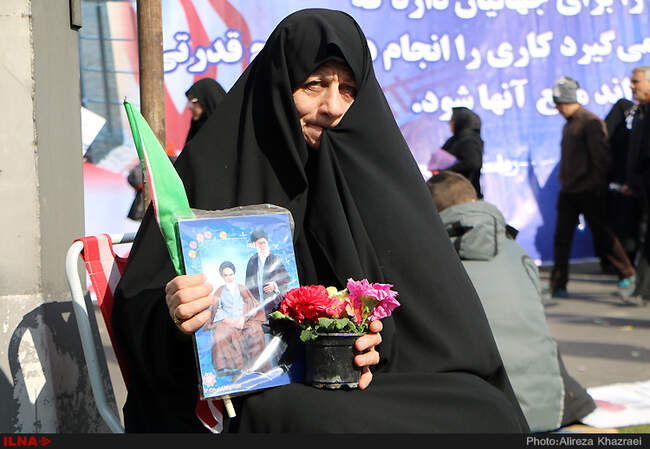 راهپیمایی یوم الله 22 بهمن-1