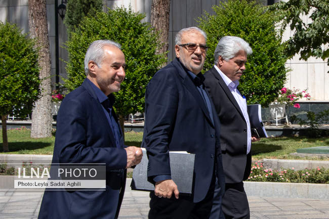 حاشیه جلسه هیئت دولت - ۲۲ شهریور