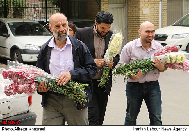 عیادت دبیرکل خانه کارگر از بیماران