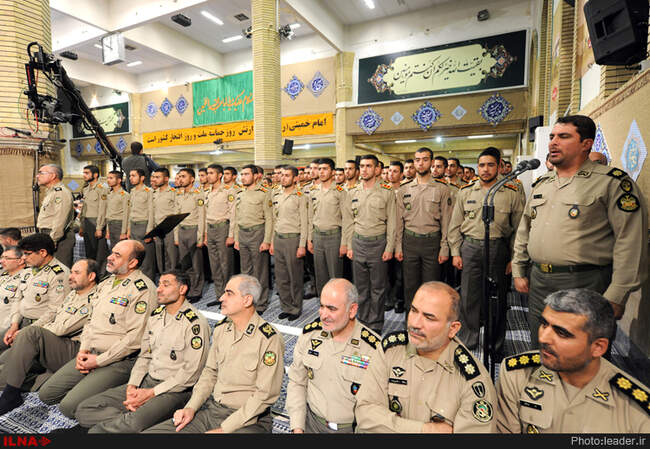 دیدار جمعی از فرماندهان و کارکنان ارتش با رهبرمعظم انقلاب اسلامی