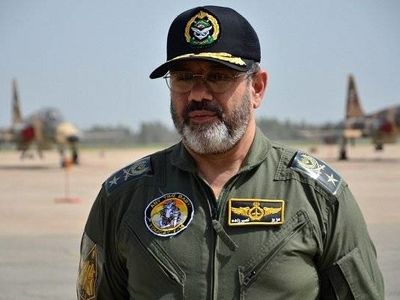 پهپاد کمان ۲۲ اولین پهپاد پهن پیکر رزمی کشور است