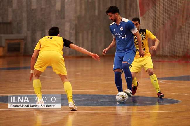 هفته بیست‌وپنجم لیگ برتر فوتسال با برد سپاهان 