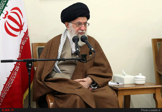 دیدار دست‌اندرکاران کنگره شهدای استان خراسان جنوبی با رهبر معظم انق