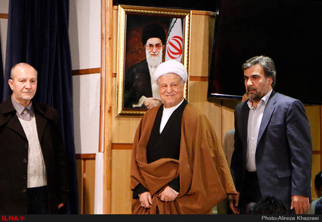 حضور آیت الله هاشمی رفسنجانی در ستاد انتخابات وزارت کشور /9