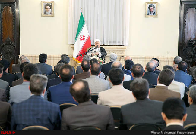 دیدار رئیس، معاونین و جمعی از مدیران سازمان تأمین اجتماعی با آیت الل�