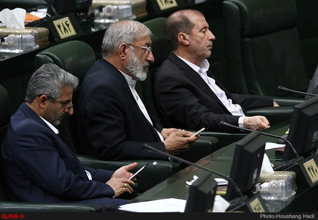 انتخابات هیات رئیسه دهمین دوره مجلس شورای اسلامی