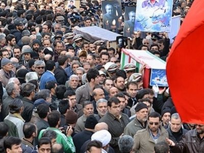 تشییع پیکر جان‌باختگان حادثه انفجار «معراجی‌ها»