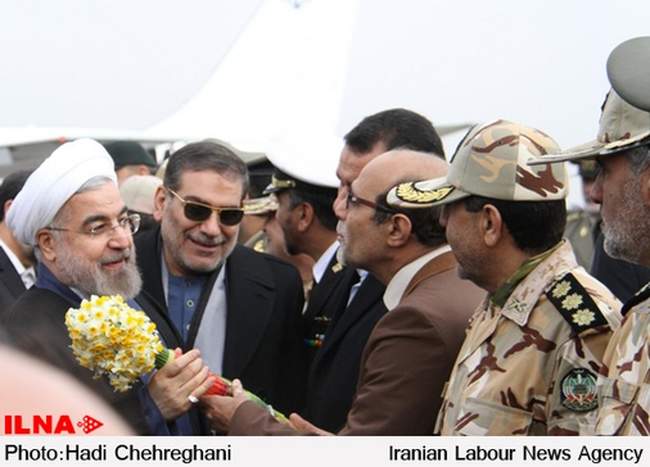 استقبال مردم اهواز از رئیس جمهور