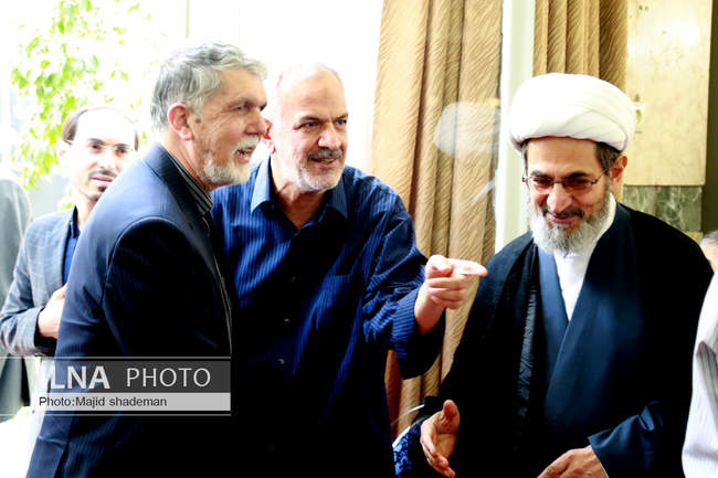 مراسم ختم مادر احمد مسجدجامعی