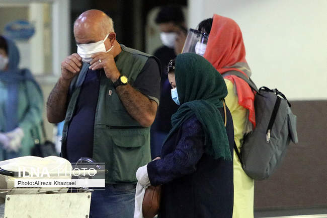 اجرای پروتکل های بهداشتی در فرودگاه مهرآباد تهران