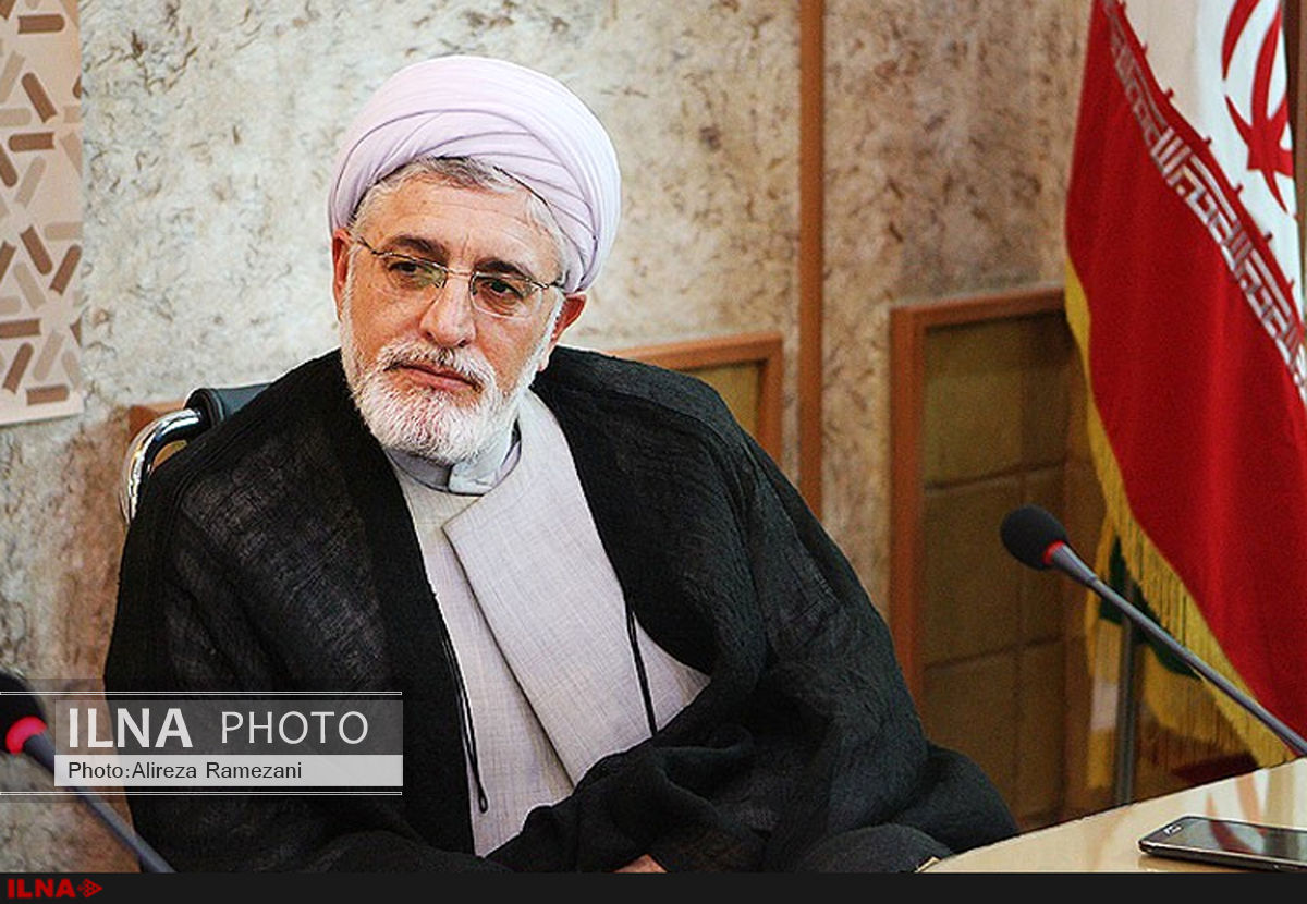 گاهی دولت‌ دچار تغییراتی می‌شوند که مشروعیت آنها از بین می‌رود